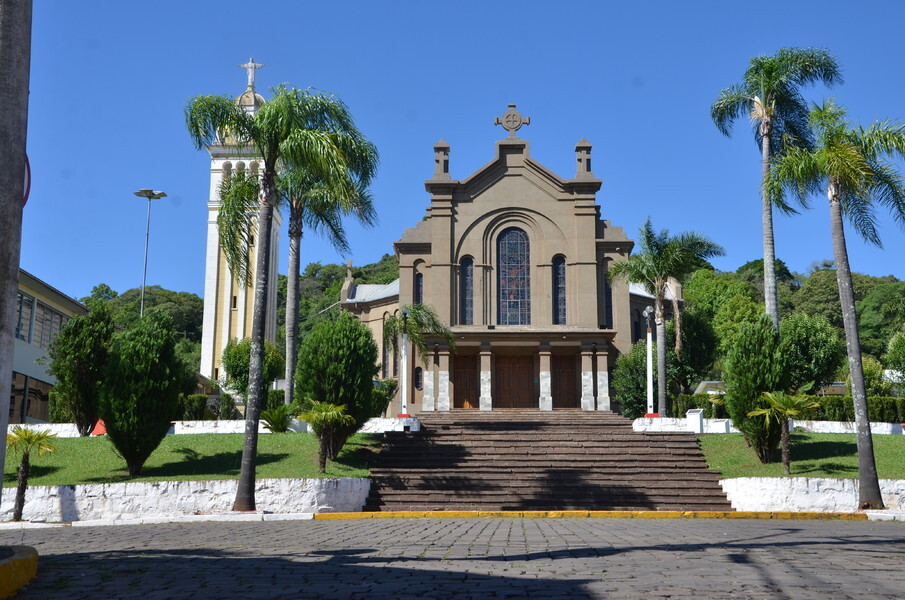 igreja-matriz-sagrado-coracao-de-jesus
